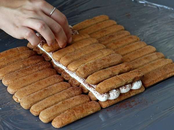 Tiramisu-formet træstamme uden form til kaffeelskere - Forberedelse trin 6