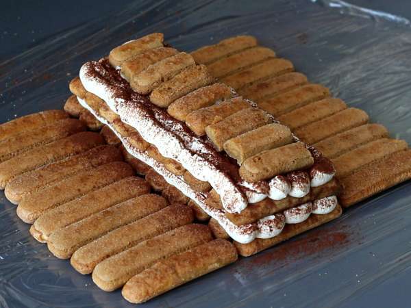 Tiramisu-formet træstamme uden form til kaffeelskere - Forberedelse trin 7