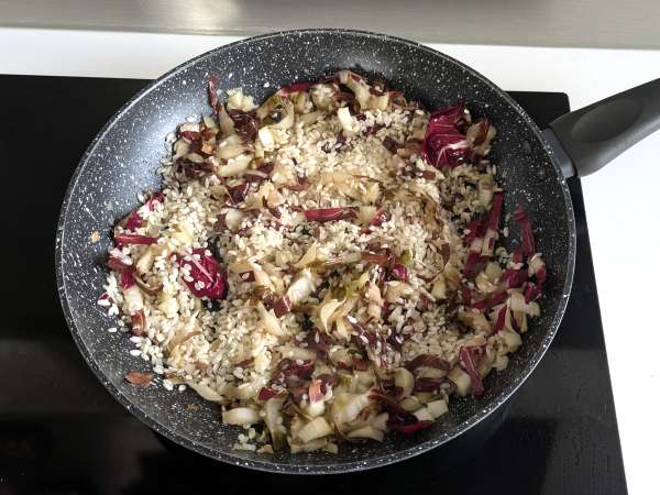 Cremet og velsmagende risotto med radicchio, bacon og philadelphia - Forberedelse trin 3