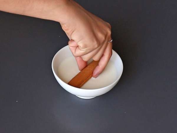 Du behøver ikke en form for at lave denne røde frugtklump! - Forberedelse trin 2