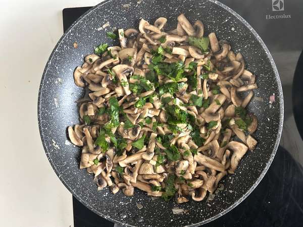 Kartoffelgratin med svampe - Forberedelse trin 6