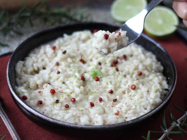 Risotto med lime og pink peber: elegant vegetarisk opskrift til særlige middage - Forberedelse trin 7