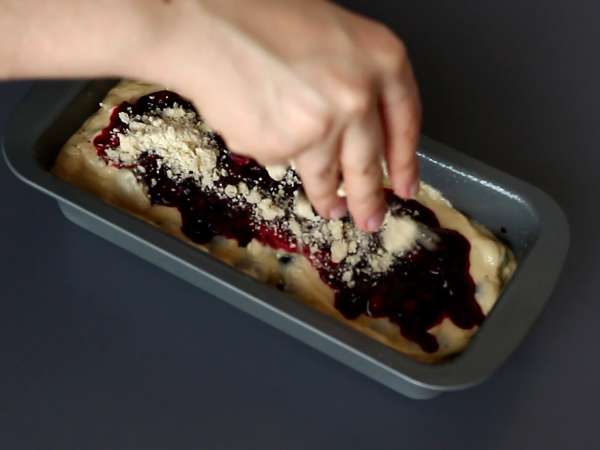 Blueberry crumble cake: Kagen, der kombinerer fondant, blødhed og sprødhed! - Forberedelse trin 7
