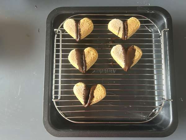 Soletillahjerter med chokolade- og pistacieovertræk - Forberedelse trin 5