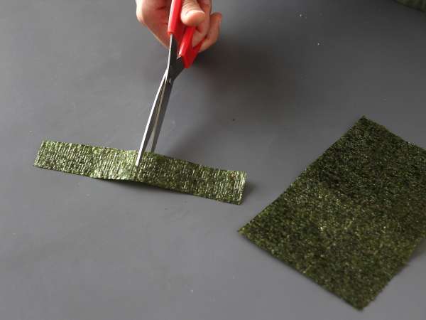 Onigiri med æggeblommer konserveret i sojasauce - Forberedelse trin 4