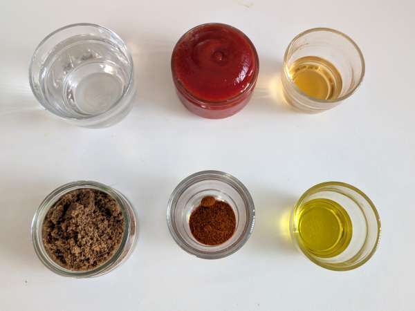 Hjemmelavet sursød barbecue-sauce: nem opskrift, klar på ingen tid - Forberedelse trin 1