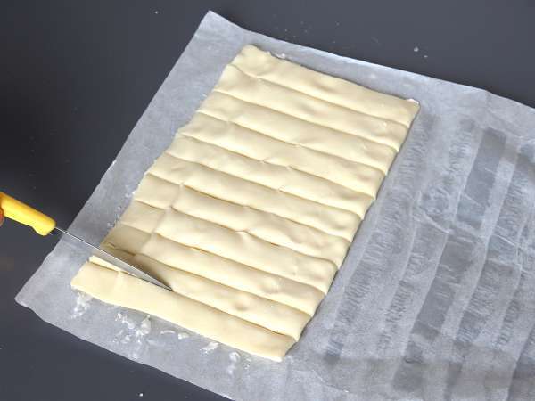 Flaky ostetwists med Airfryer - Forberedelse trin 4