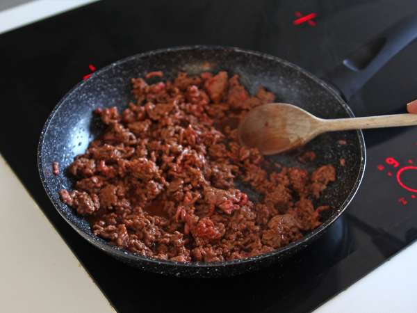 Ovnbagte tortillas med quesadillas og krydret oksekødsfyld - Forberedelse trin 2