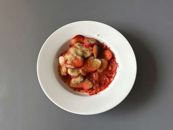 Strawberry shortcake, den amerikanske jordbærkage med fløde, der aldrig slår fejl - Forberedelse trin 1