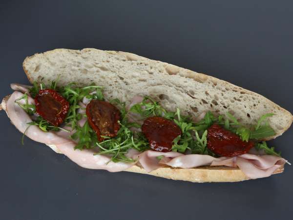 Italiensk gourmetsandwich med mortadella og burrataost - Forberedelse trin 4