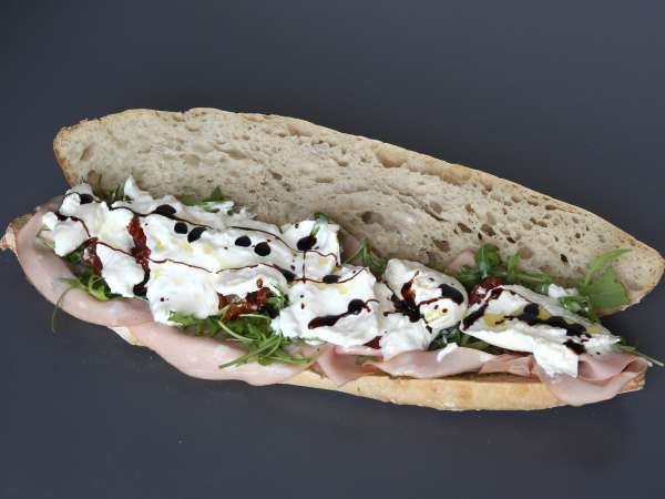 Italiensk gourmetsandwich med mortadella og burrataost - Forberedelse trin 6