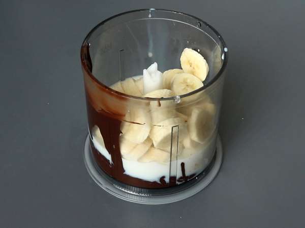 Chokolade-banancreme-dessert med kun 3 ingredienser! - Forberedelse trin 2