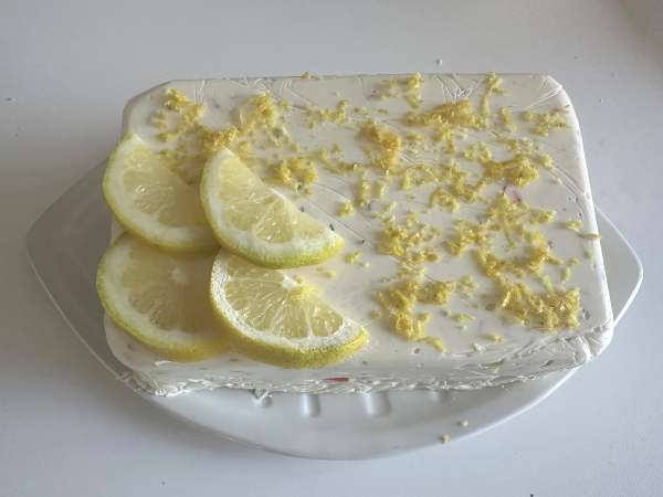 Surimi-terrine uden tilberedning: en nem kold forret, der er perfekt til sommeren - Forberedelse trin 10