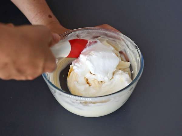 Tiramisu med ristede abrikoser: den perfekte frugtige og smeltende dessert til sommeren - Forberedelse trin 5