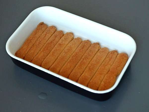 Tiramisu med ristede abrikoser: den perfekte frugtige og smeltende dessert til sommeren - Forberedelse trin 7