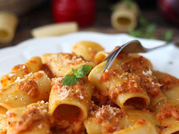 Pasta med peberfrugter og mynte: cremet og duftende - Forberedelse trin 9