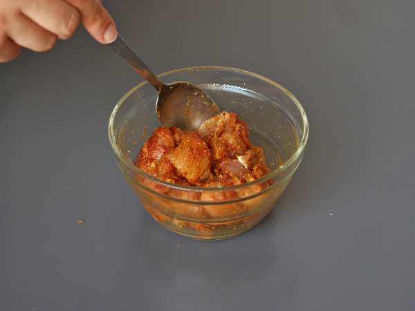 Udon-nudler med kylling og en cremet thailandsk karrysauce - Forberedelse trin 1