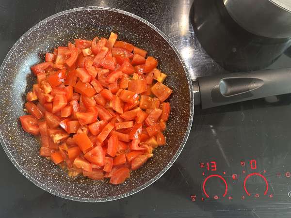 Proteinrig quinoasalat med røde bønner og majs - Forberedelse trin 4