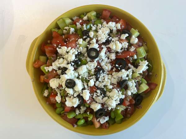 Salat med linser, feta og edamame med sprøde grøntsager - Forberedelse trin 5
