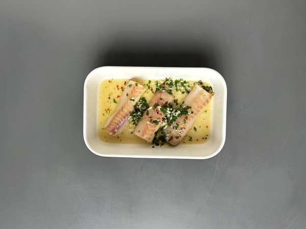 Havkat i luftfritøren med hvidvinssauce, kartofler og grøntsager - Forberedelse trin 6