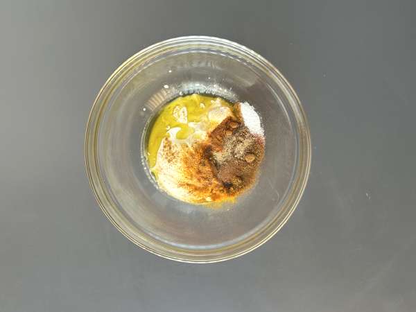 Kyllingeshawarma i luftfritøren, pitabrød og tahinisauce - Forberedelse trin 1