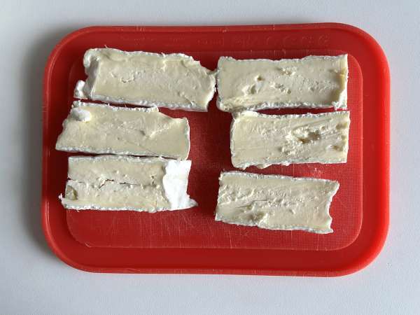 Tynd tærte med figner, brie og valnødder - Forberedelse trin 3
