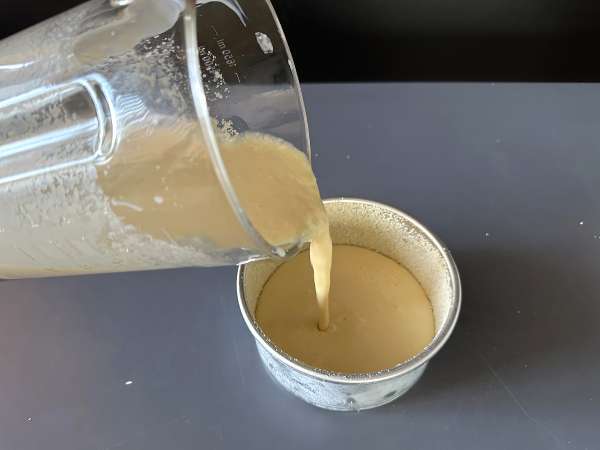 Kokos-flan med kondenseret mælk – nem og smeltende i munden - Forberedelse trin 4