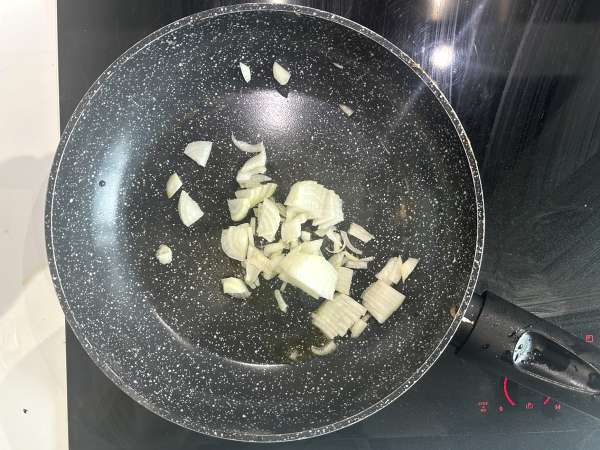 Quiche uden dej med laks, spinat og hytteost - Forberedelse trin 1