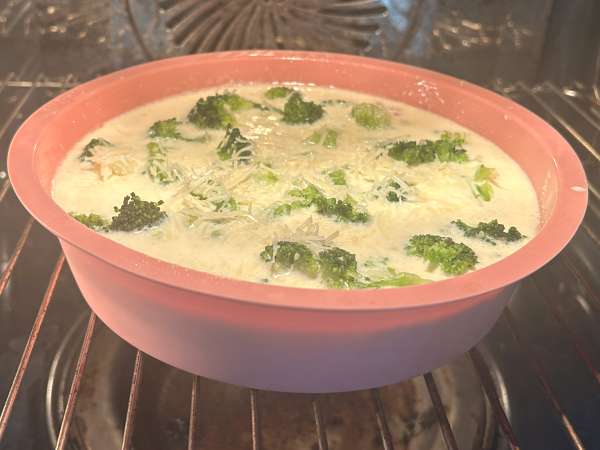 Quiche uden bund med broccoli, pancetta og hytteost - Forberedelse trin 6