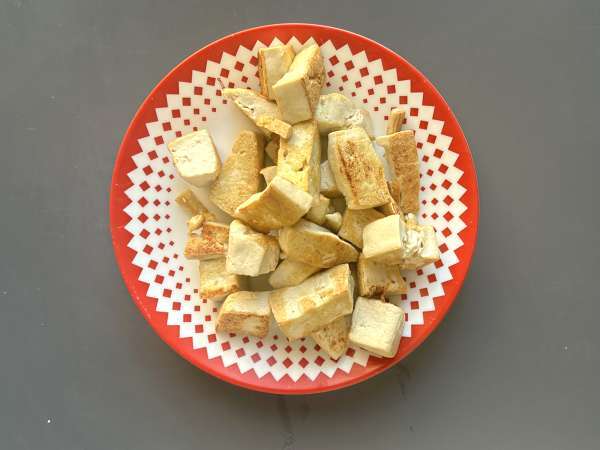 Palak tofu: indisk karryret med spinat og tofu - Forberedelse trin 6