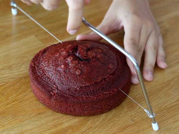 Red Velvet-kage til Halloween! - Forberedelse trin 8
