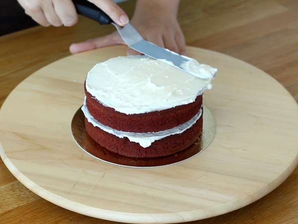Red Velvet-kage til Halloween! - Forberedelse trin 10