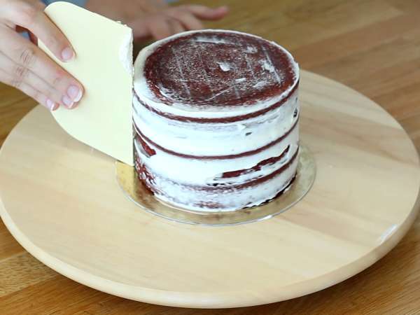 Red Velvet-kage til Halloween! - Forberedelse trin 11