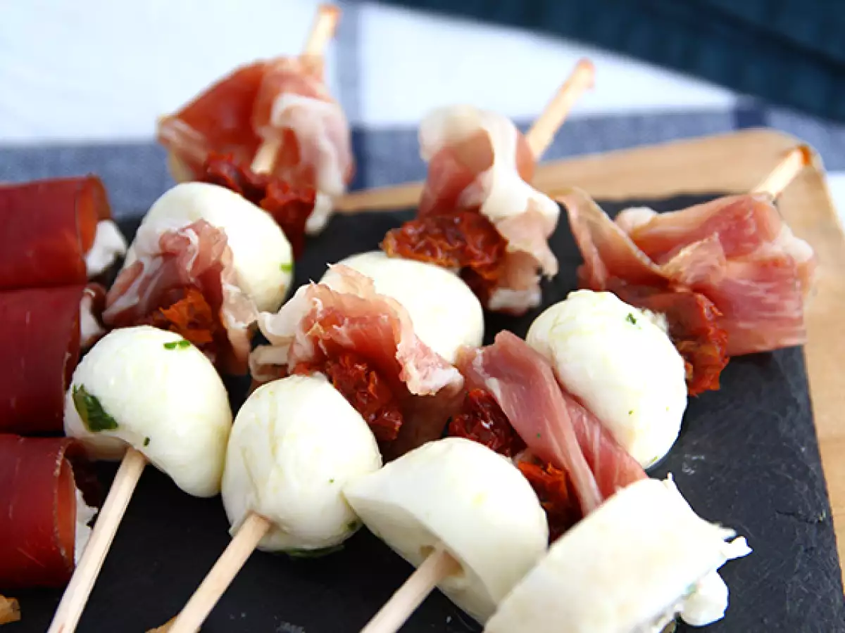 4 nemme snacks med tørret kød til aperitifbordet - foto 6
