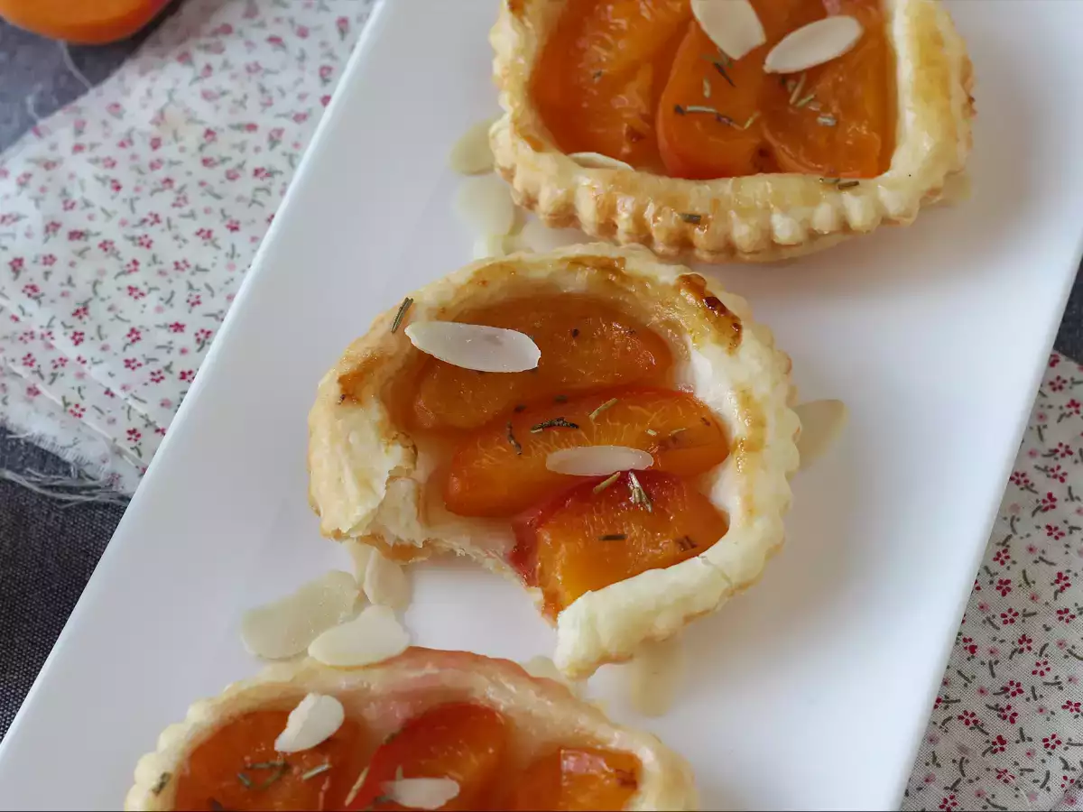 Abrikostarteletter tatin – den hurtige dessert, når du får gæster! - foto 4