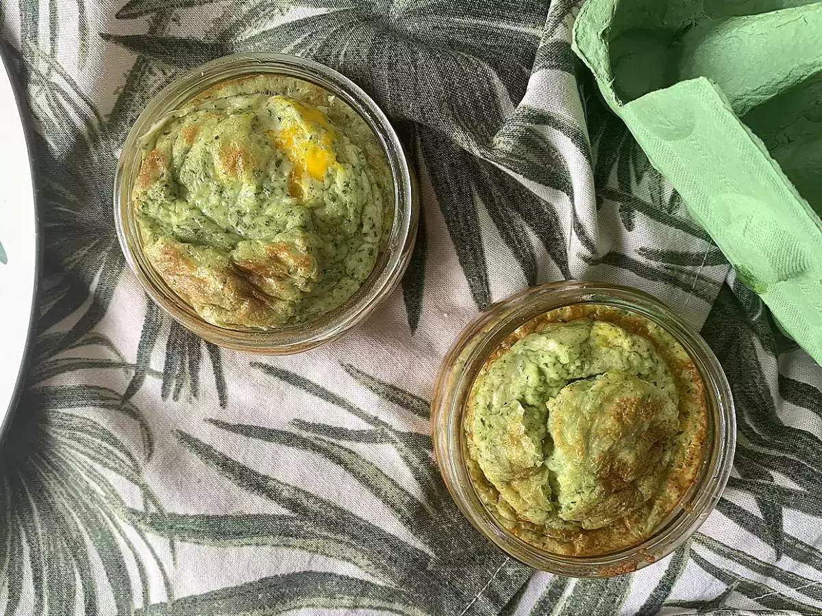 Æg cocotte med pesto