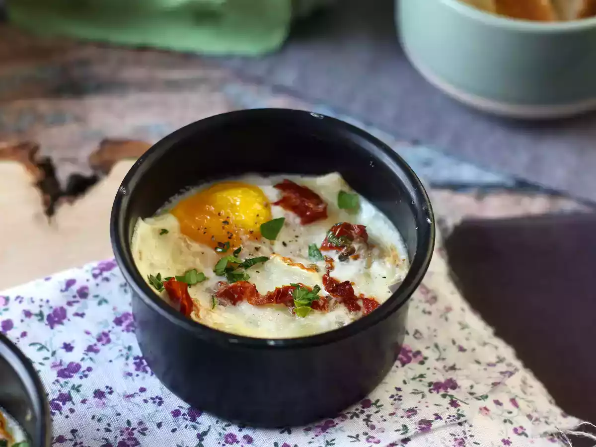 Æggegryde med gedeost og soltørrede tomater på Air Fryer! - foto 6