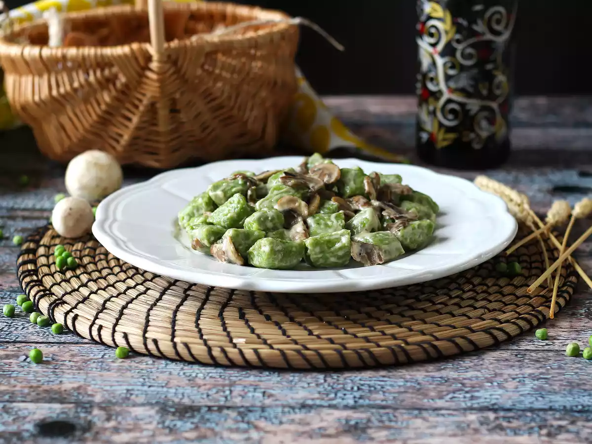 Ærte-gnocchi med svampesauce - foto 4