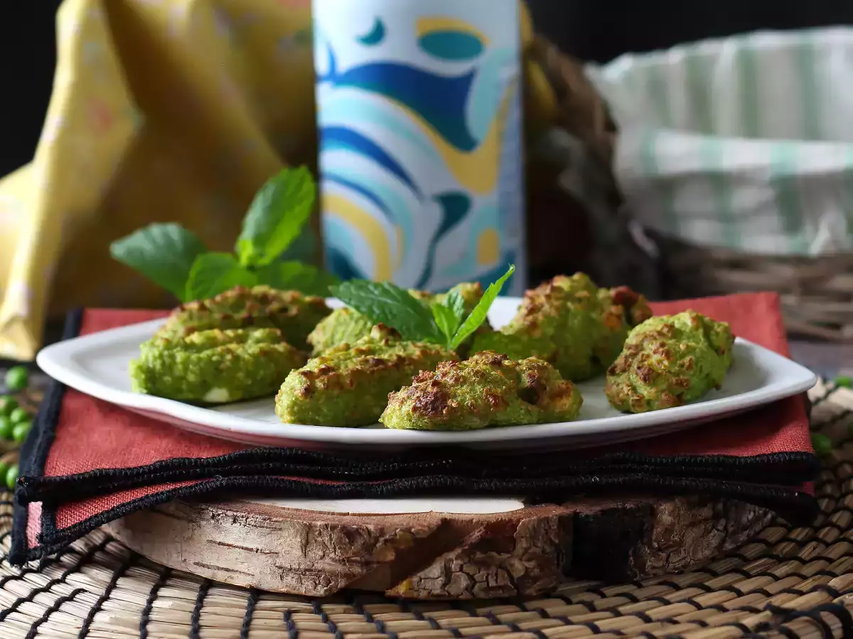 Ærteboller med feta i airfryer – lækre og lynhurtige at lave! - foto 4