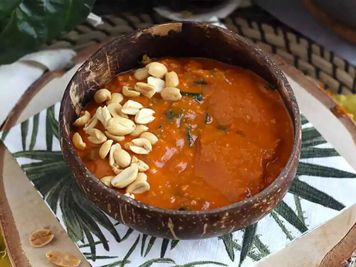 Afrikansk suppe: tomat, jordnød og mangold - afrikansk jordnøddesuppe - foto 2