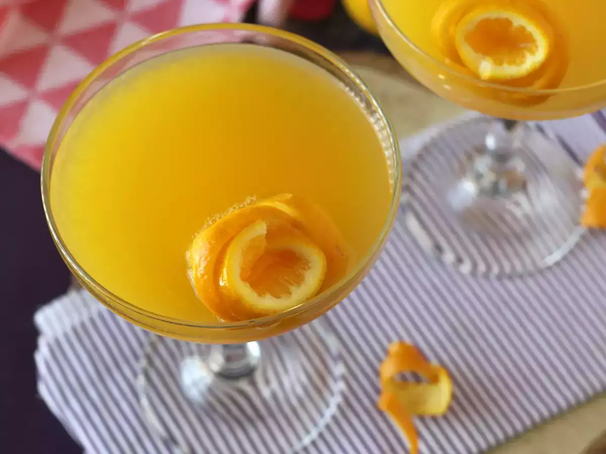 Agua de Valencia, en middelhavscocktail med cava og appelsin, som du kan lave derhjemme. - foto 9
