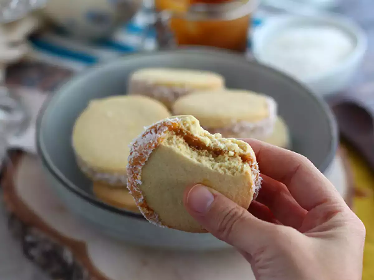 Alfajores – argentinske småkager med dulce de leche og kokos - foto 2