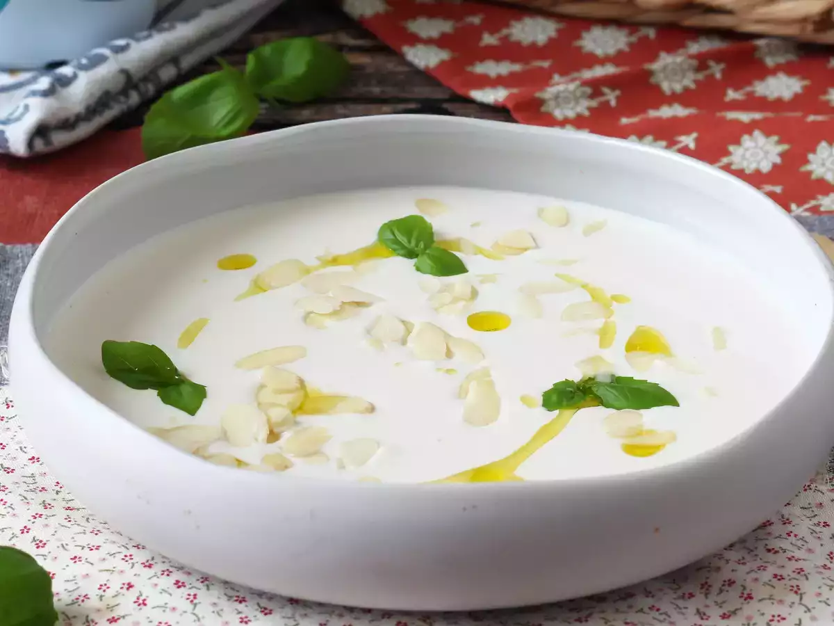 Andalusisk ajoblanco – den kolde suppe, man altid har lyst til om sommeren - foto 2