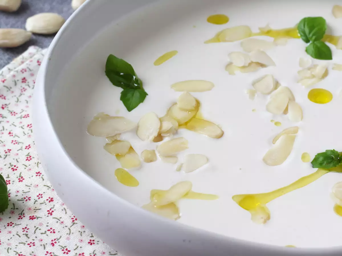 Andalusisk ajoblanco – den kolde suppe, man altid har lyst til om sommeren - foto 3
