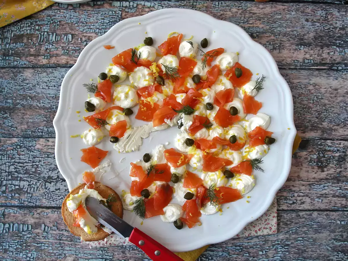 Aperitif-smørepålæg med røget laks - foto 7