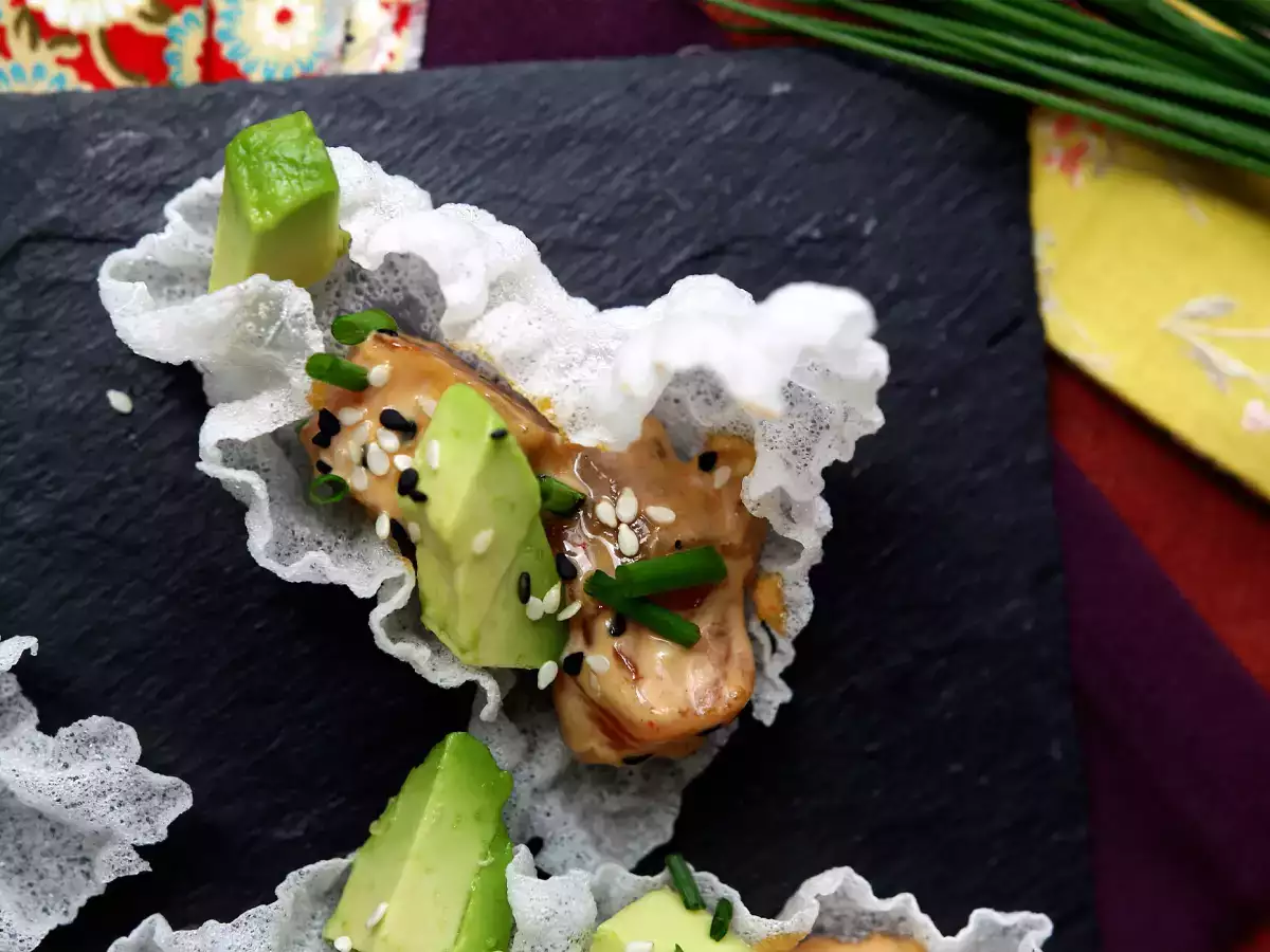 Asiatiske tacos: laksetatar i rischips - foto 6