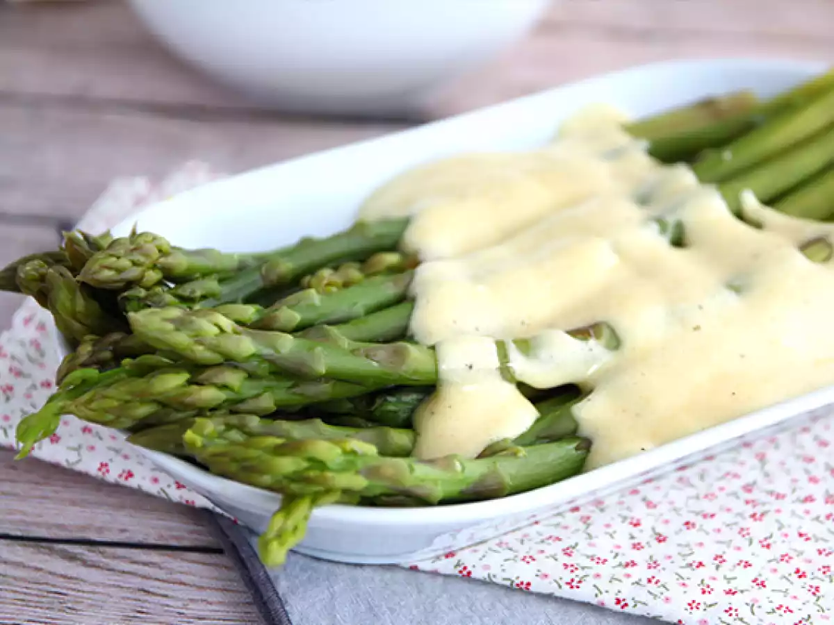 Asparges med mousselinesauce - foto 3