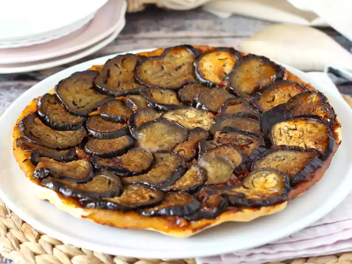 Aubergine tarte tatin: en velsmagende version at dø for!