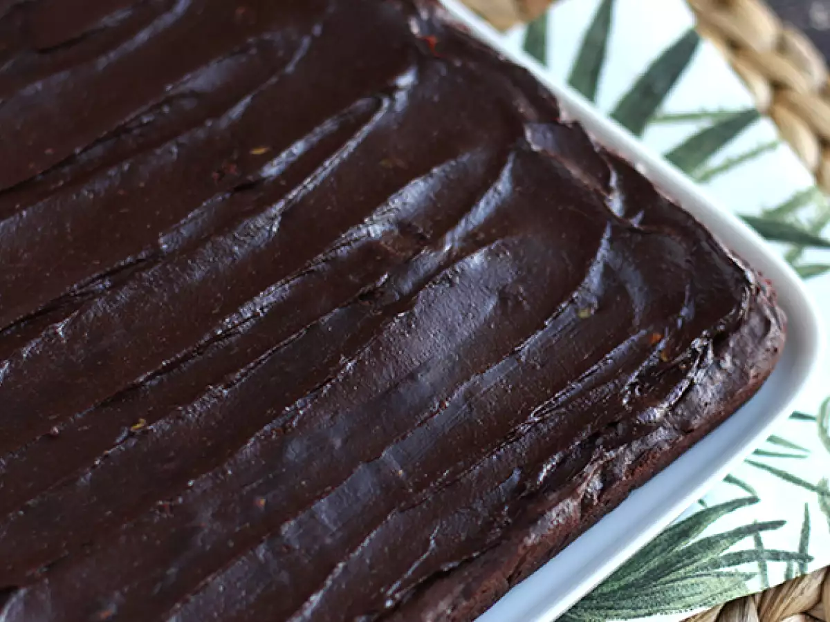 Avocado-brownie med chokolade – uden smør og laktose - foto 5