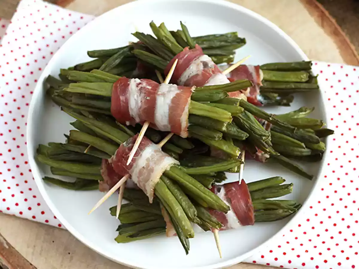 Bælge af grønne bønner og røget bacon - foto 4